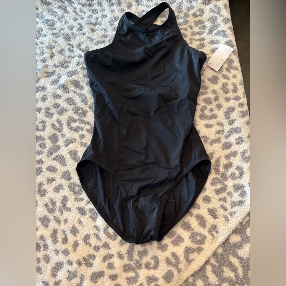 Black dance Leo